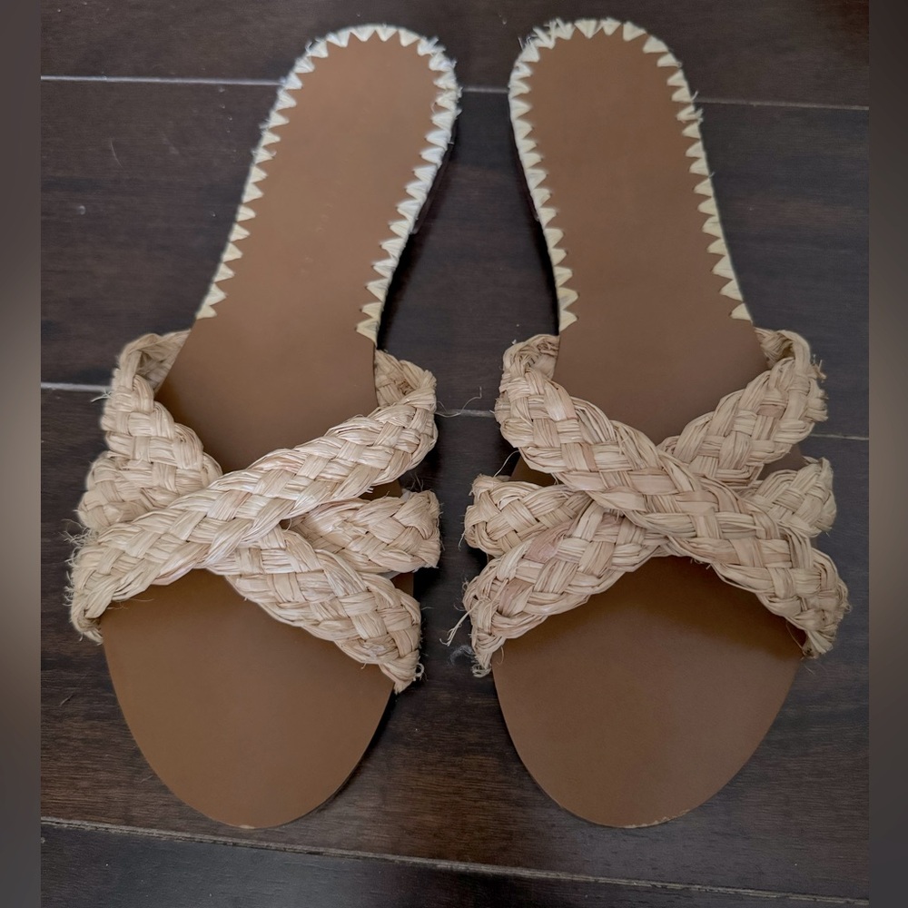 Zara Natural Raffia Flat Sandals Sz 38